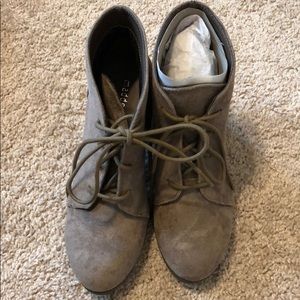 NWT booties